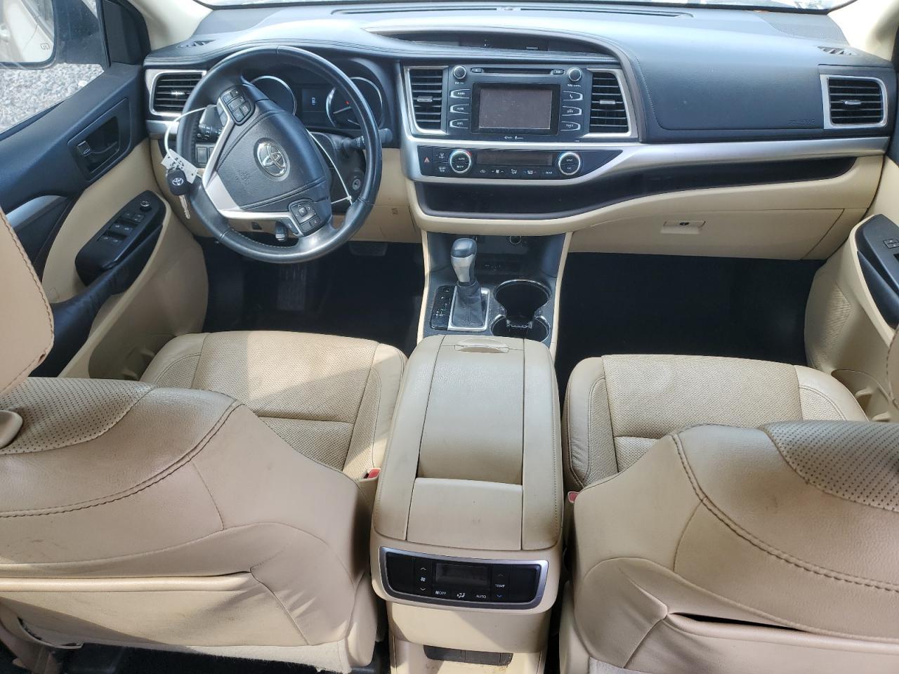 2015 TOYOTA HIGHLANDER