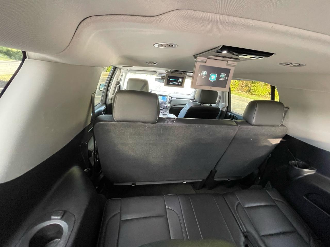 2017 CHEVROLET Suburban
