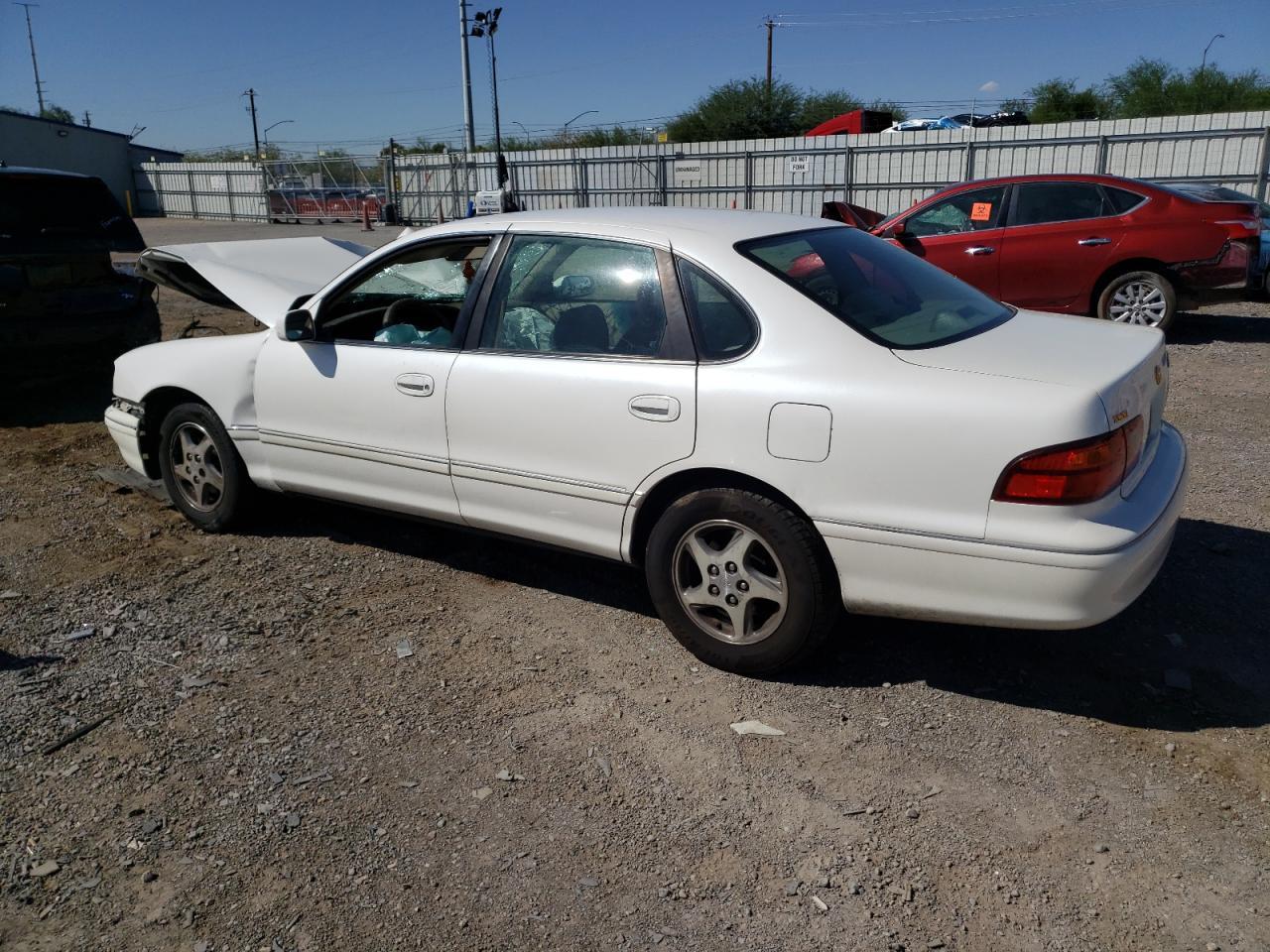 1999 TOYOTA Avalon