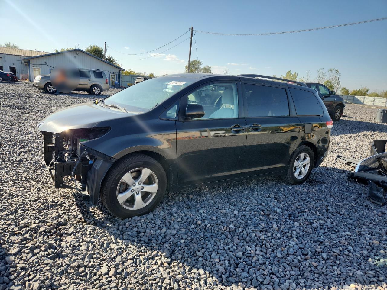 2014 TOYOTA SIENNA