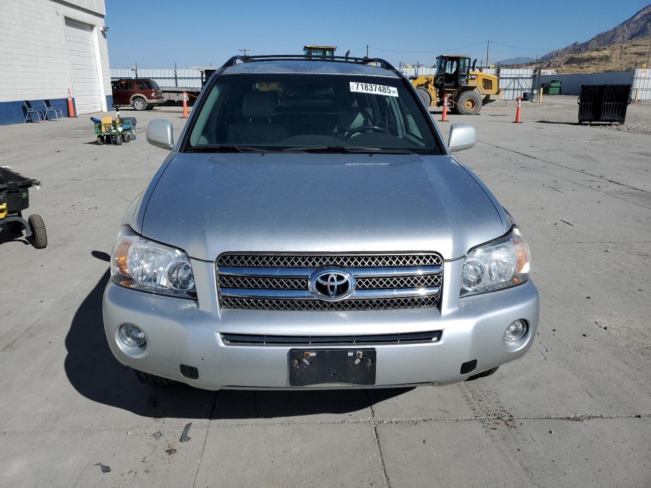 2006 TOYOTA HIGHLANDER