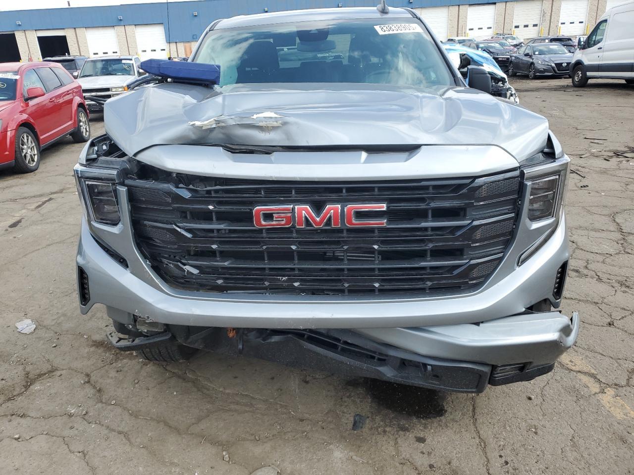 2024 GMC Sierra