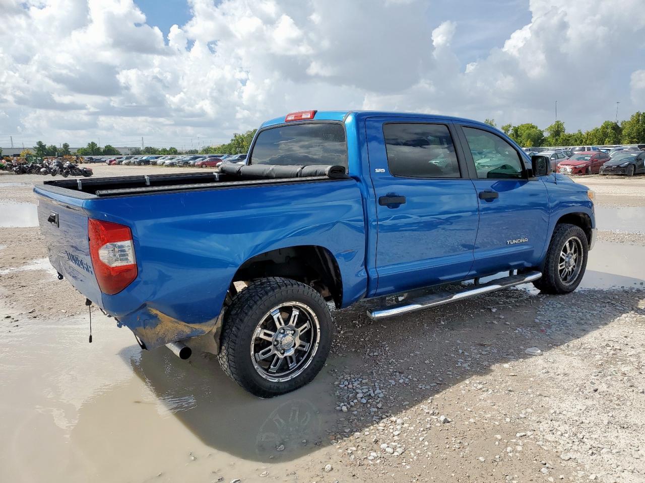 2016 TOYOTA TUNDRA