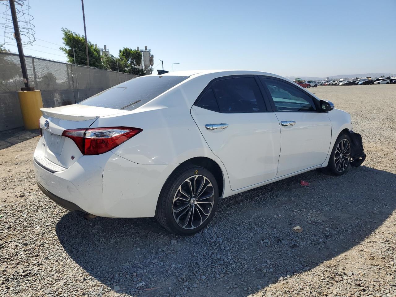2016 TOYOTA COROLLA