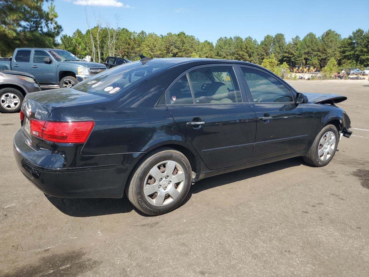 2010 HYUNDAI SONATA