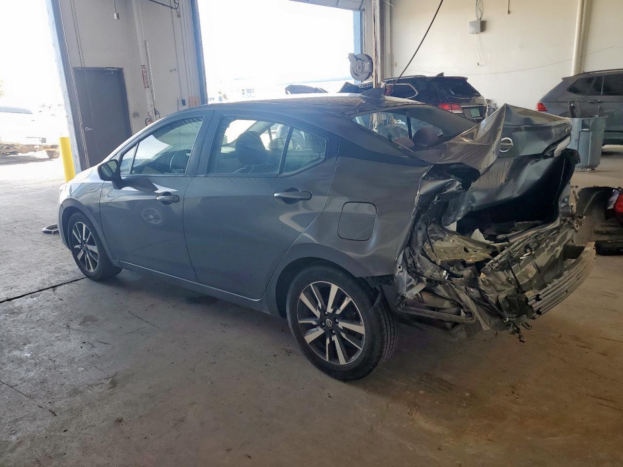 2021 NISSAN VERSA
