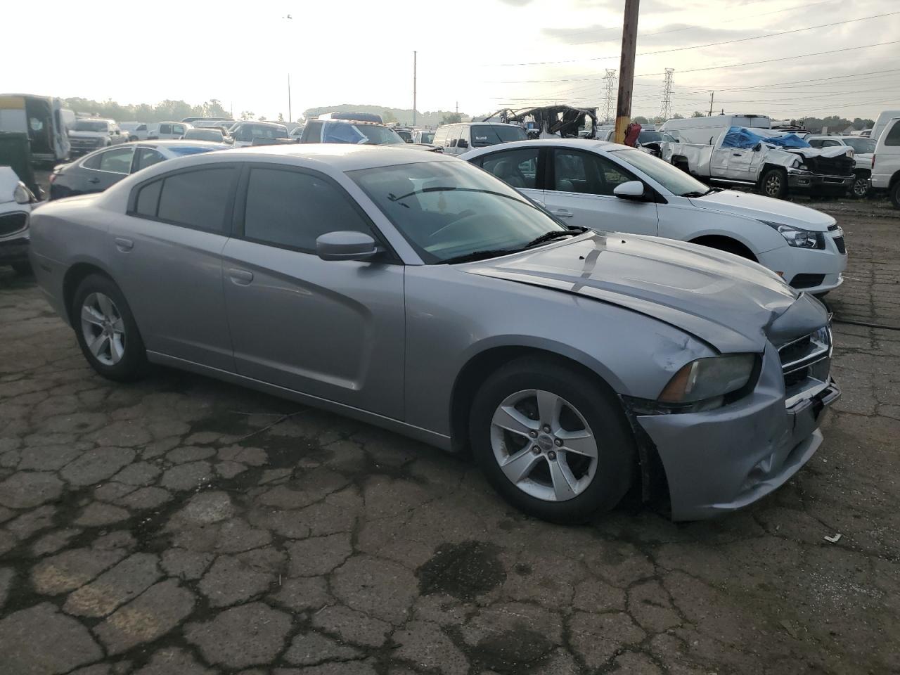 2013 DODGE CHARGER