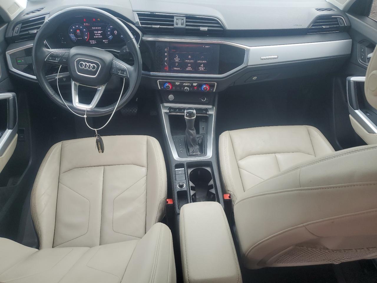 2019 AUDI Q3