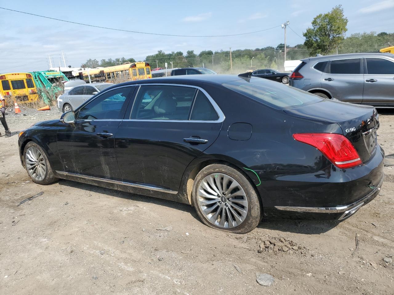 2018 GENESIS G90