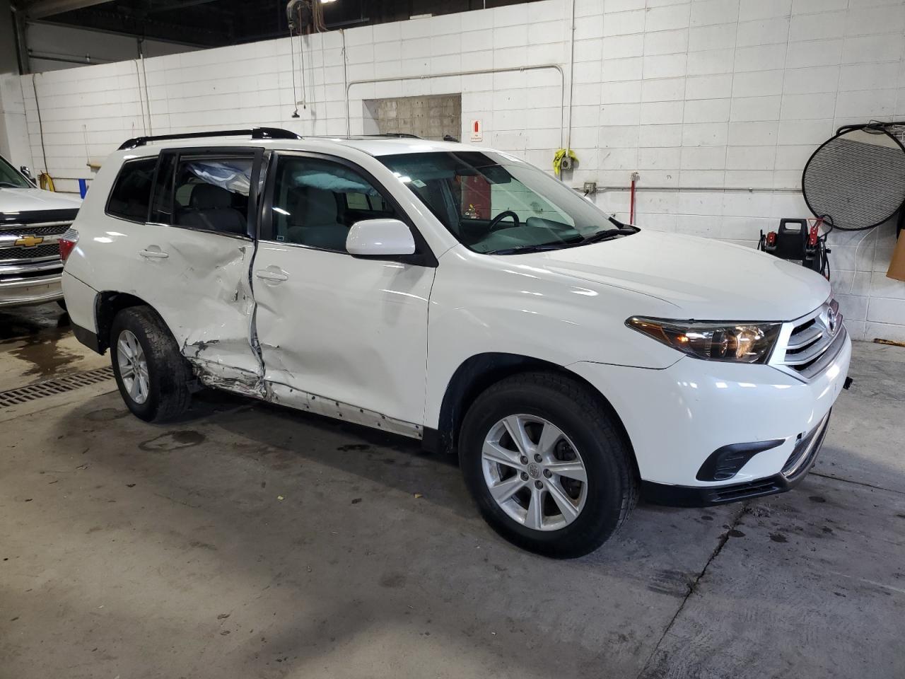 2013 TOYOTA HIGHLANDER