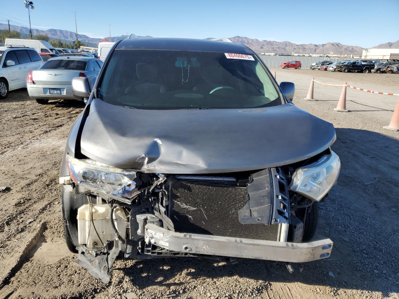 2016 NISSAN Quest