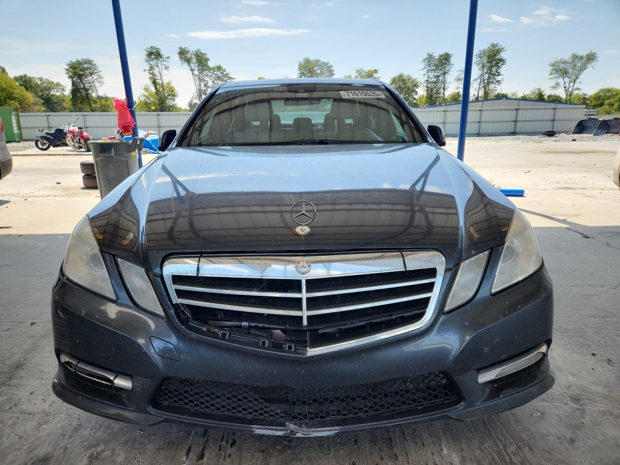 2013 MERCEDES-BENZ E-Class