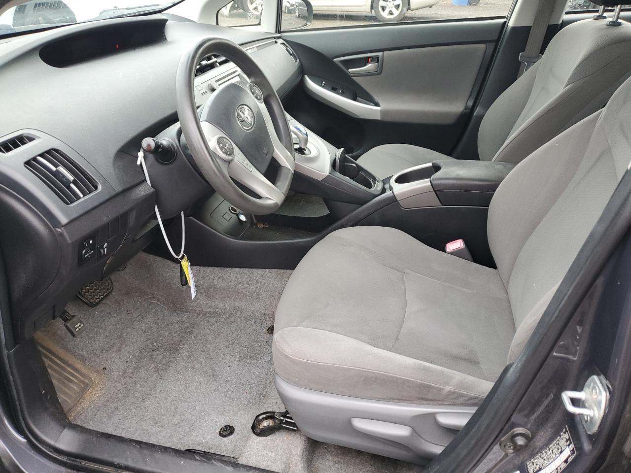 2013 TOYOTA PRIUS