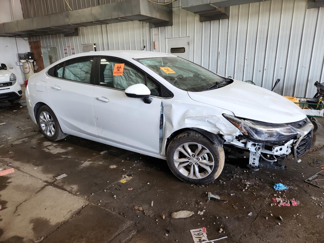 2019 CHEVROLET CRUZE