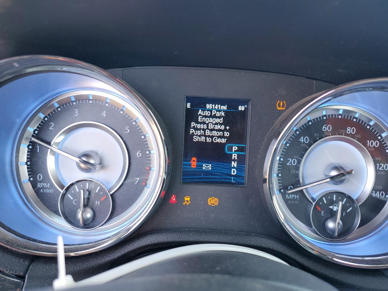 2013 CHRYSLER 300