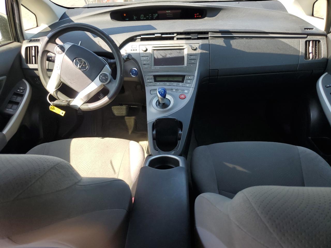 2012 TOYOTA PRIUS