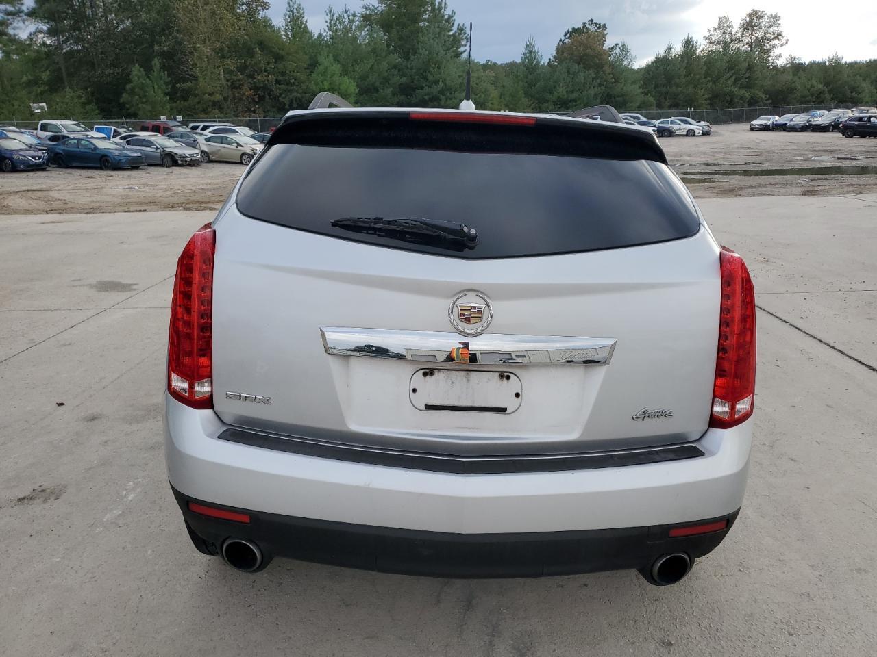 2010 CADILLAC SRX