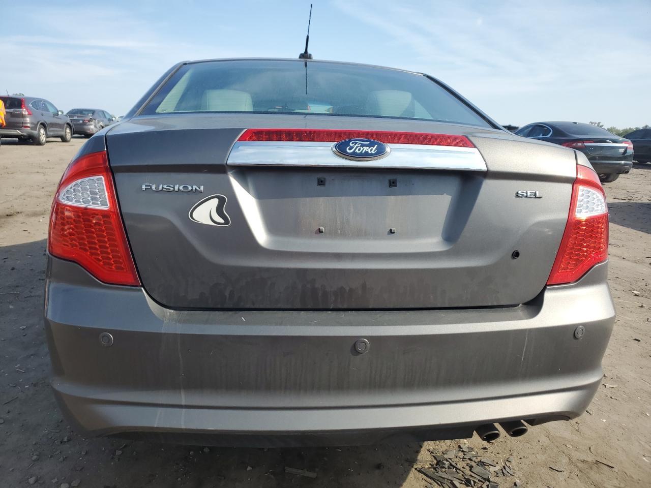 2011 FORD FUSION