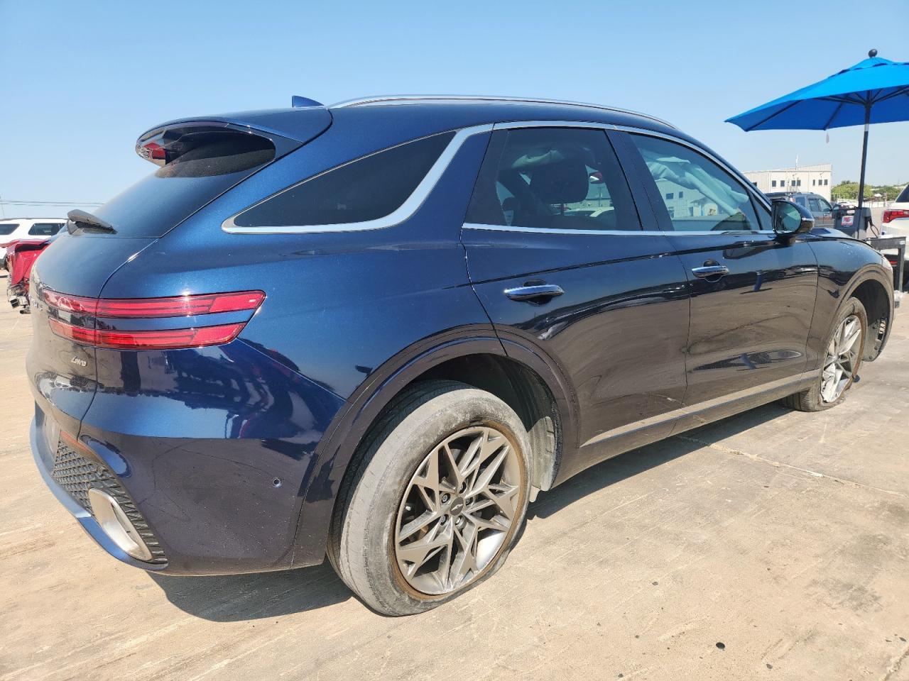 2022 GENESIS GV70