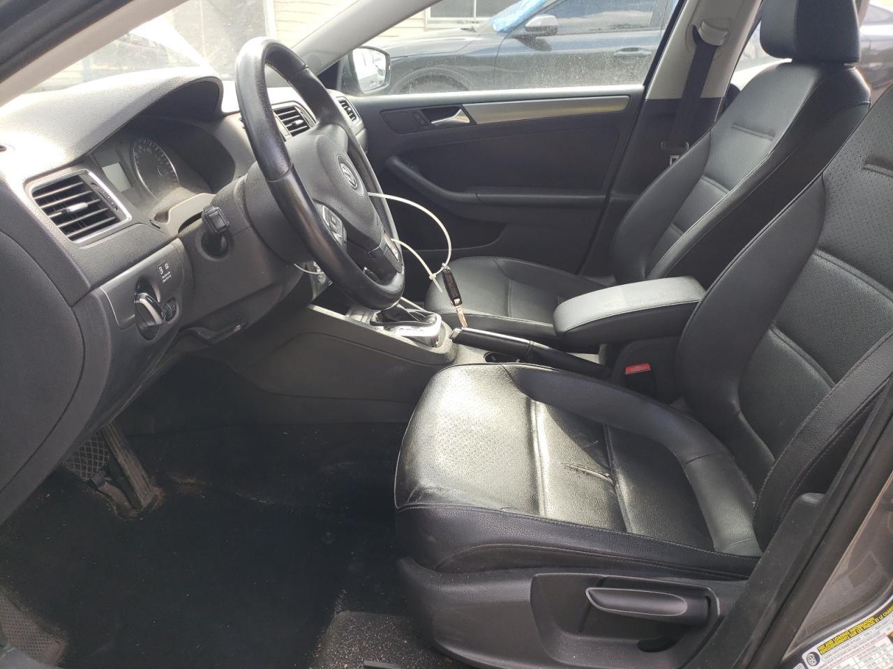 2013 VOLKSWAGEN JETTA