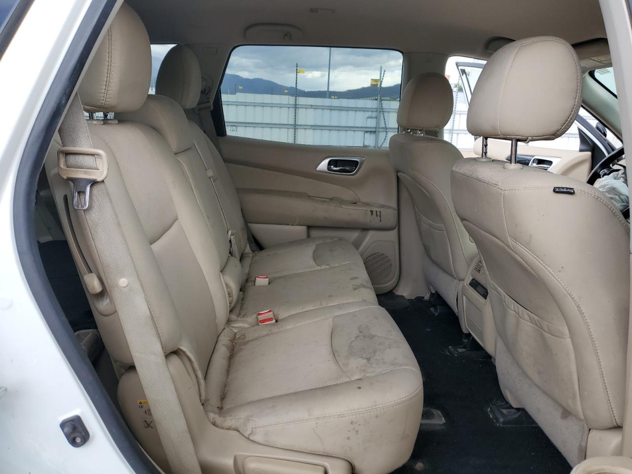 2017 NISSAN PATHFINDER