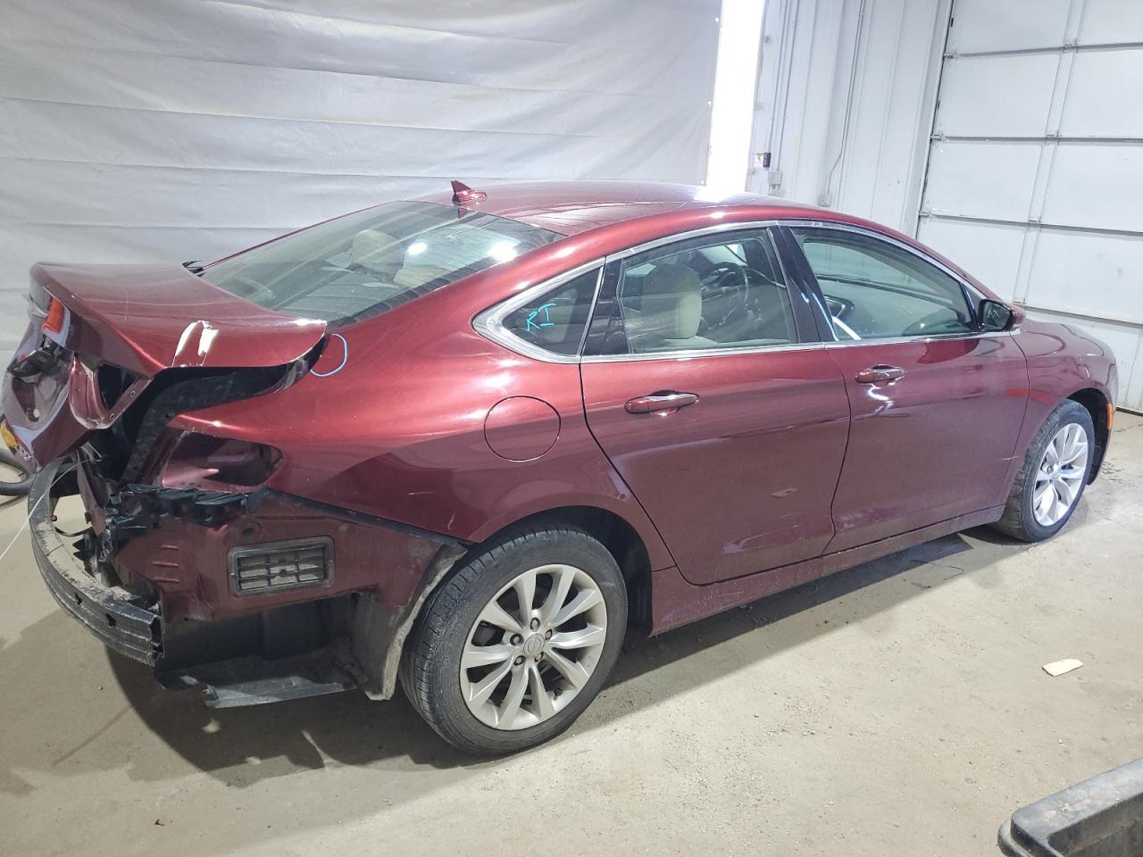 2016 CHRYSLER 200