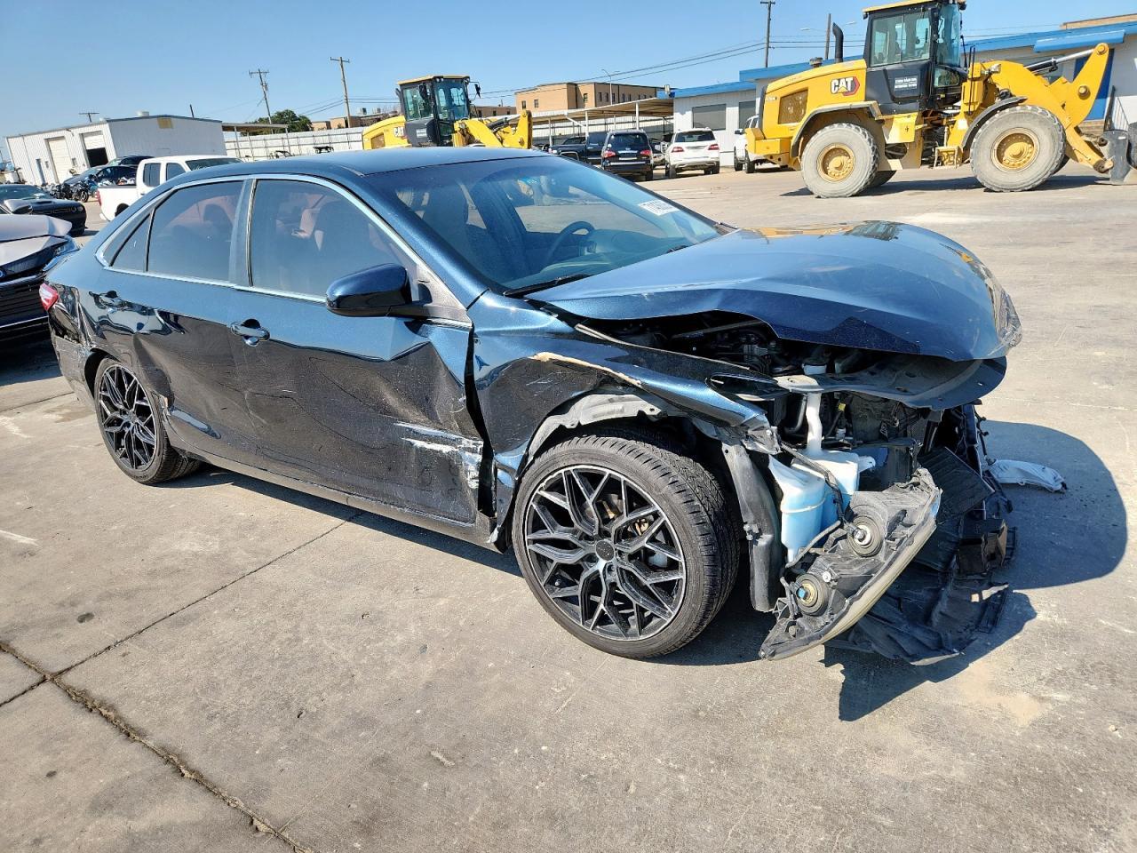 2017 TOYOTA CAMRY