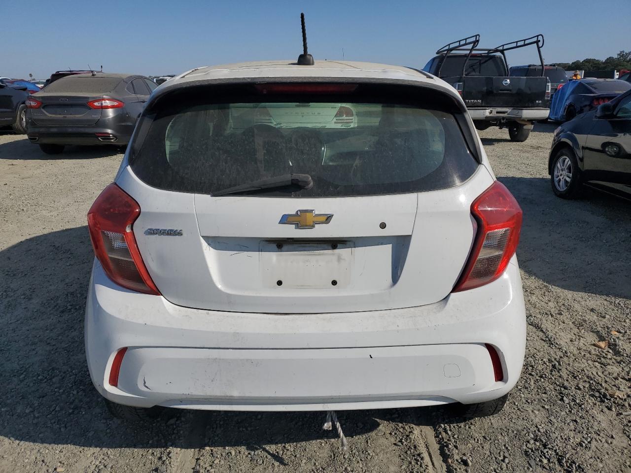 2017 CHEVROLET Spark