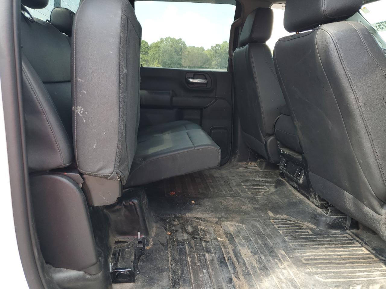 2024 CHEVROLET Silverado