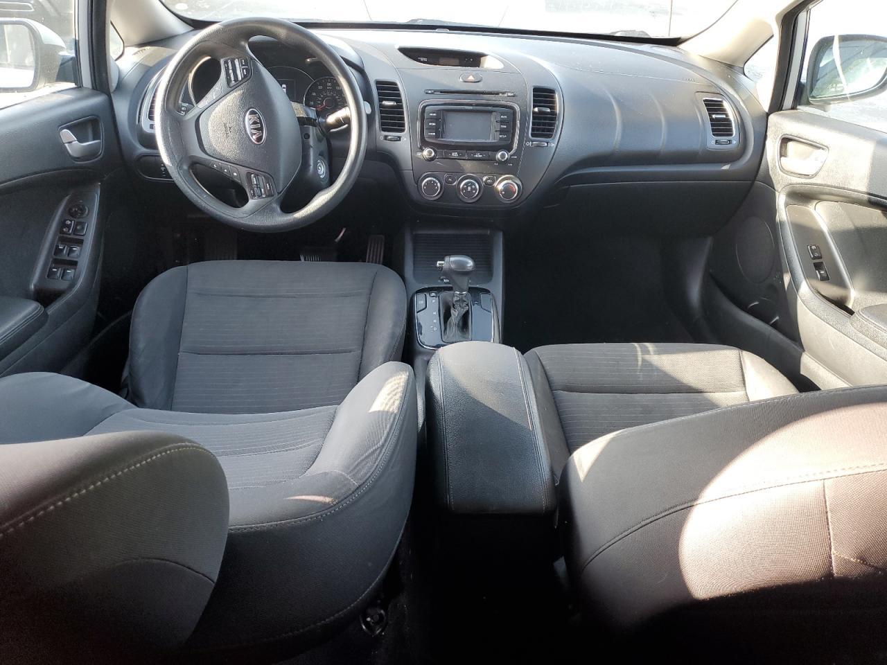 2017 KIA FORTE