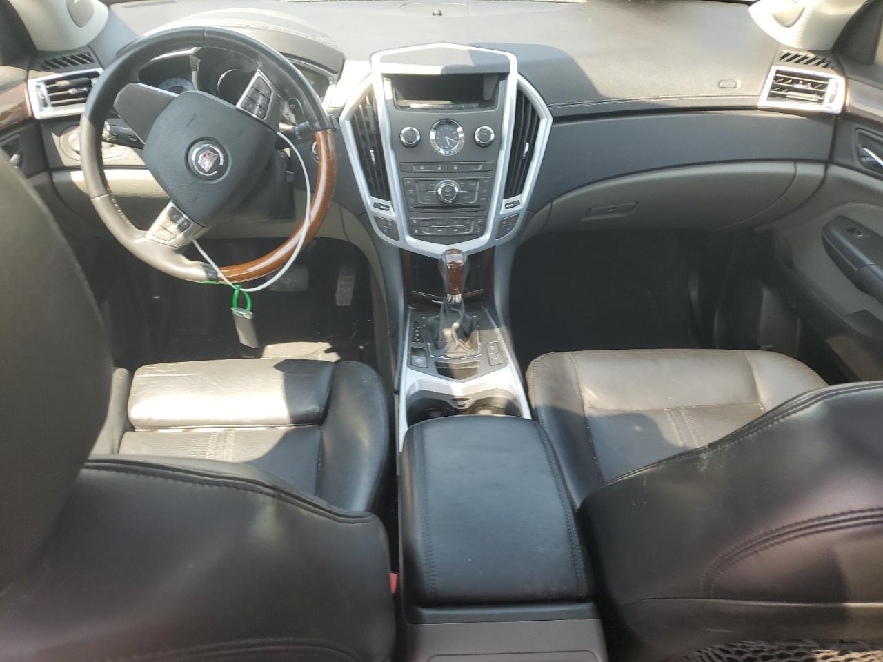 2010 CADILLAC SRX