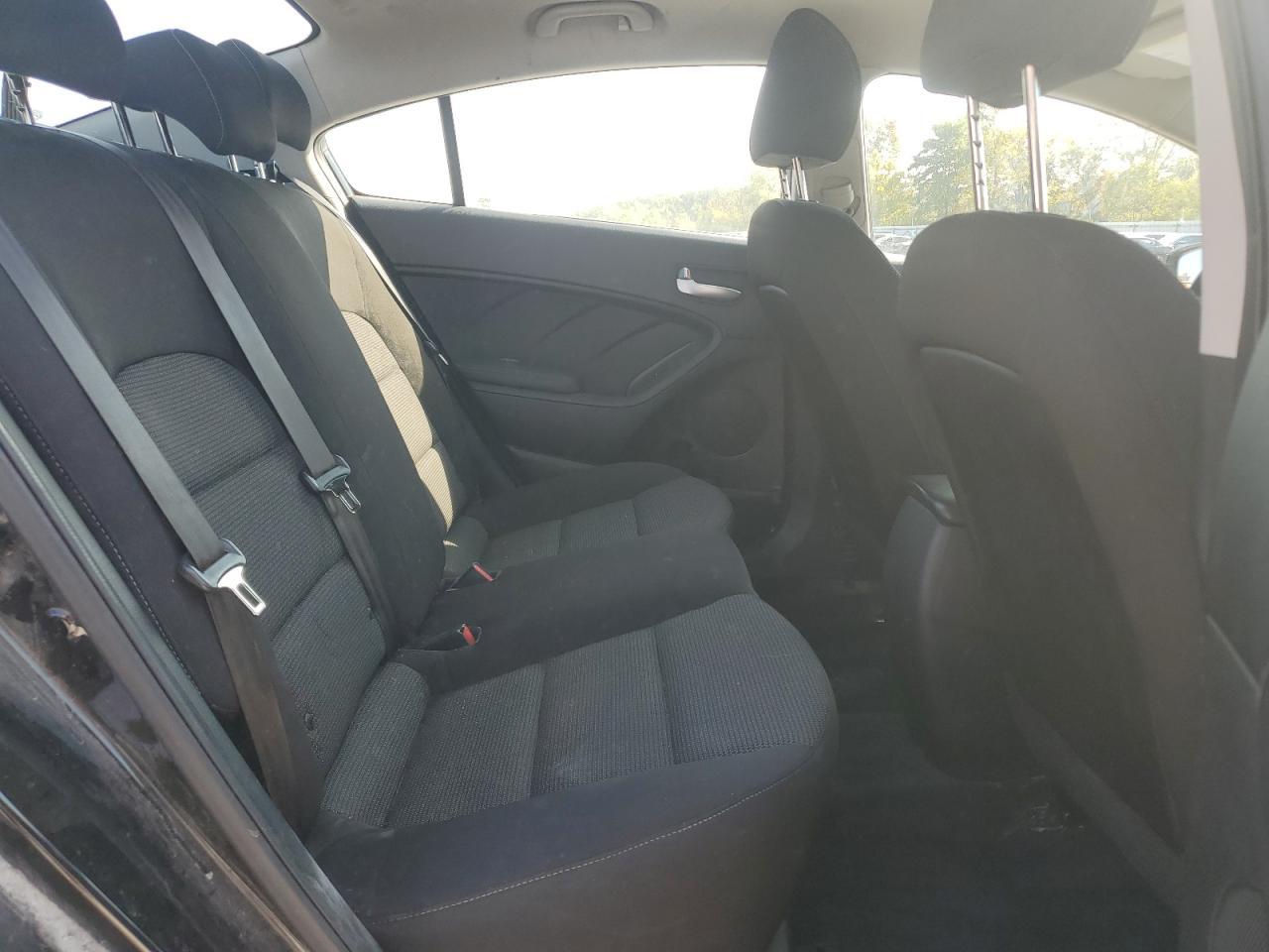 2017 KIA FORTE