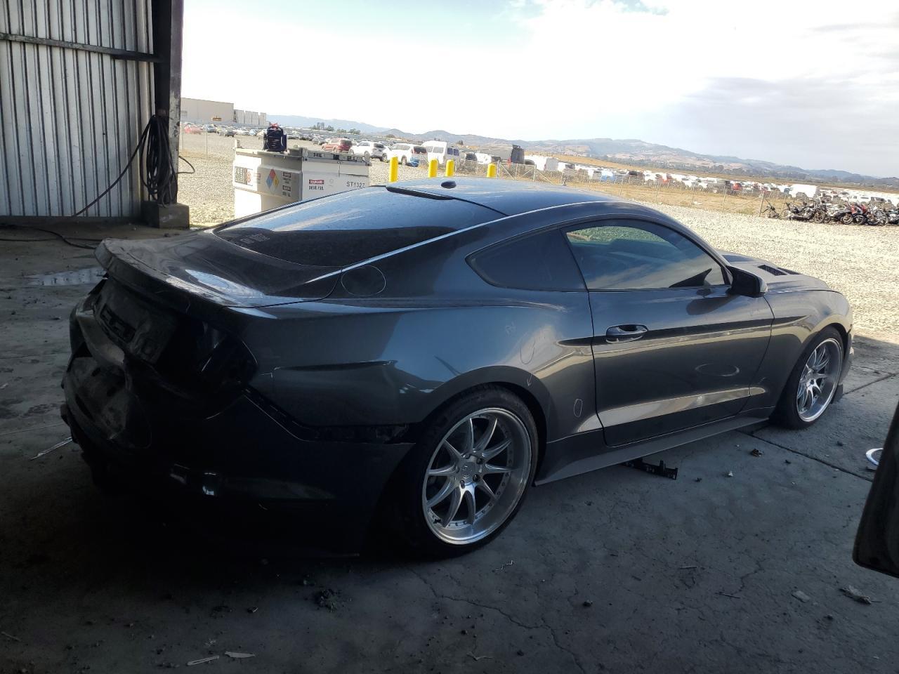 2019 FORD MUSTANG