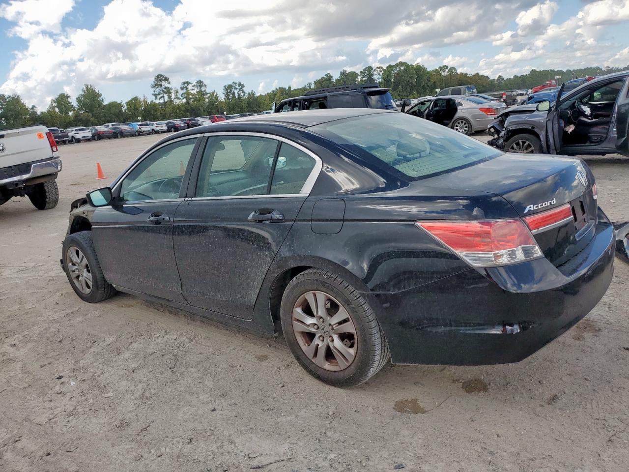 2012 HONDA ACCORD