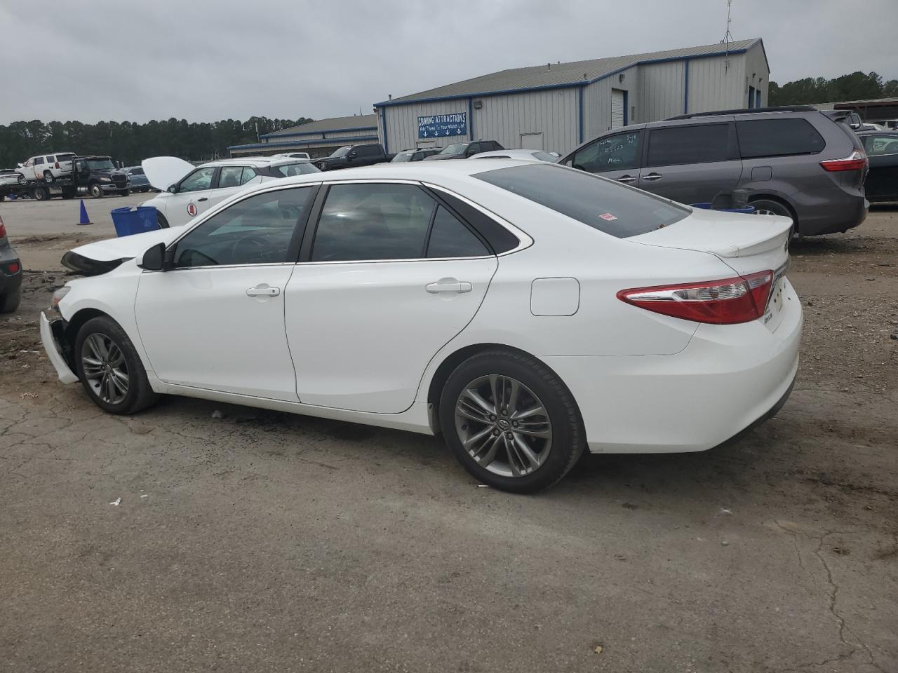 2017 TOYOTA CAMRY