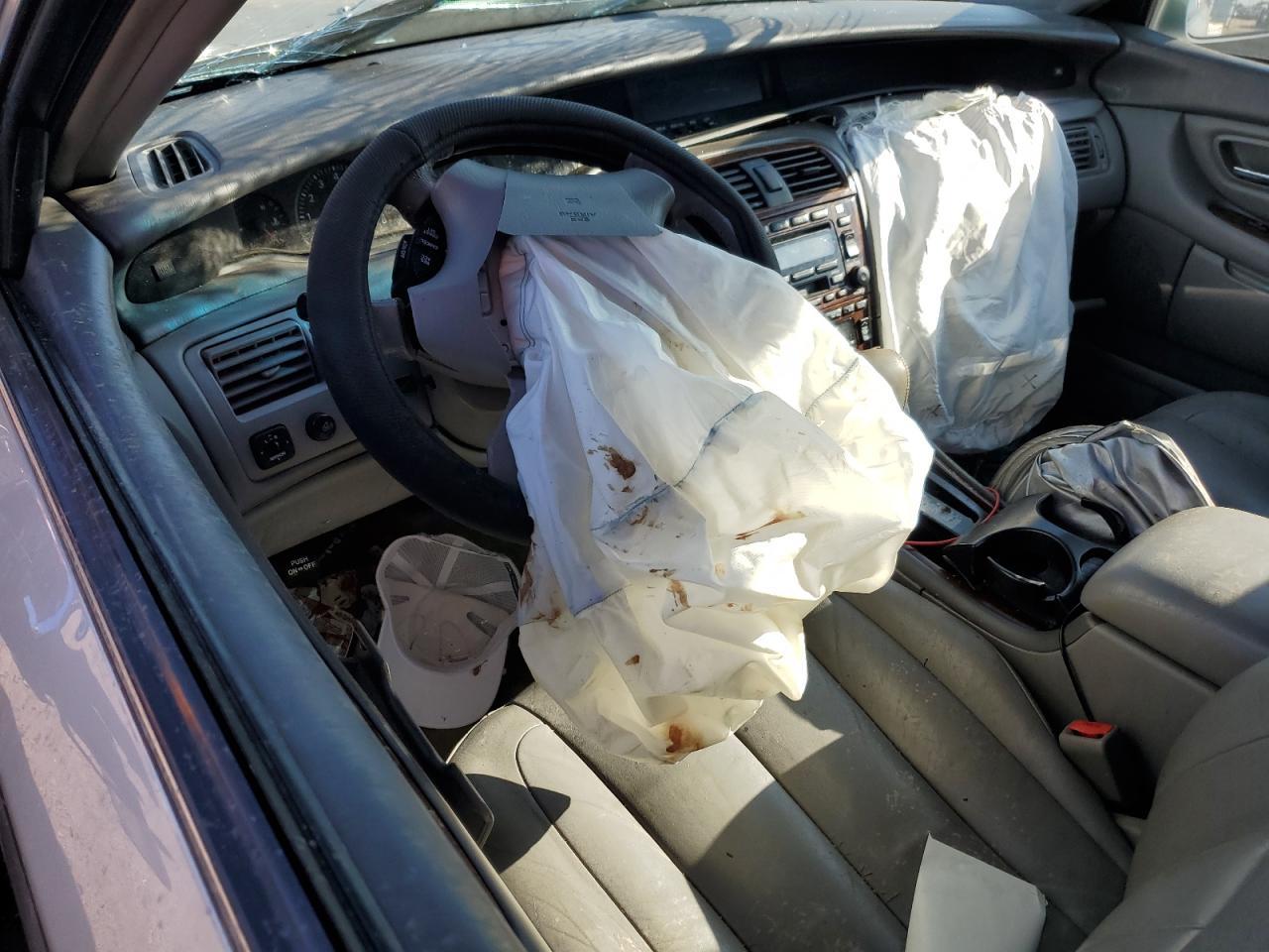 2004 TOYOTA Avalon