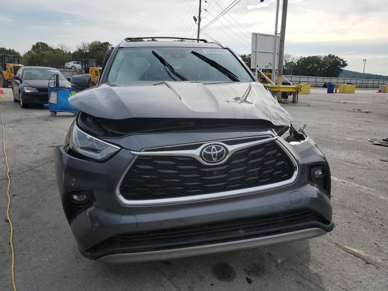 2022 TOYOTA HIGHLANDER