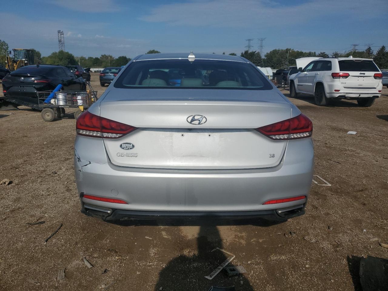 2016 HYUNDAI GENESIS