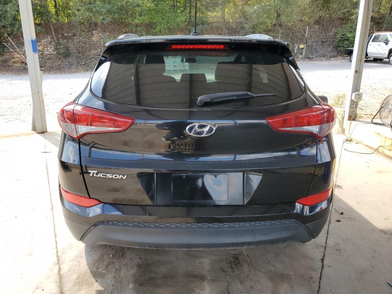 2016 HYUNDAI TUCSON