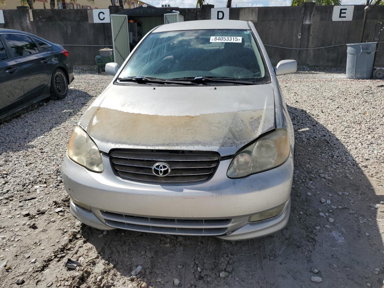 2004 TOYOTA COROLLA
