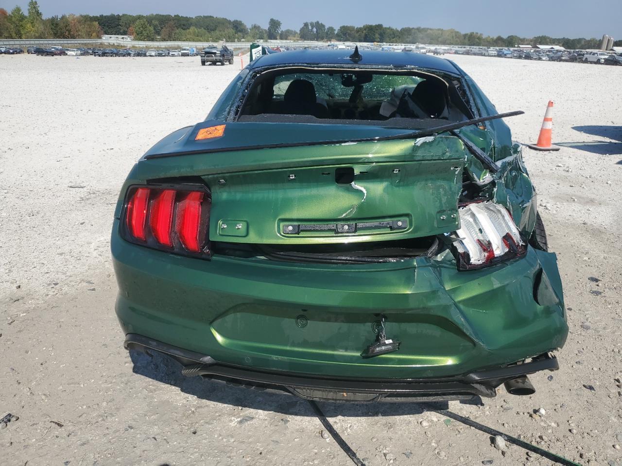 2022 FORD MUSTANG