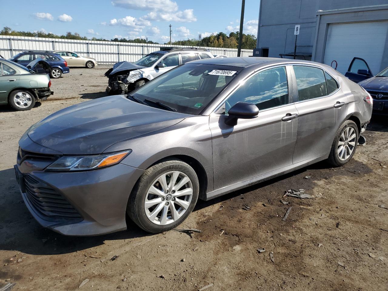 2018 TOYOTA CAMRY