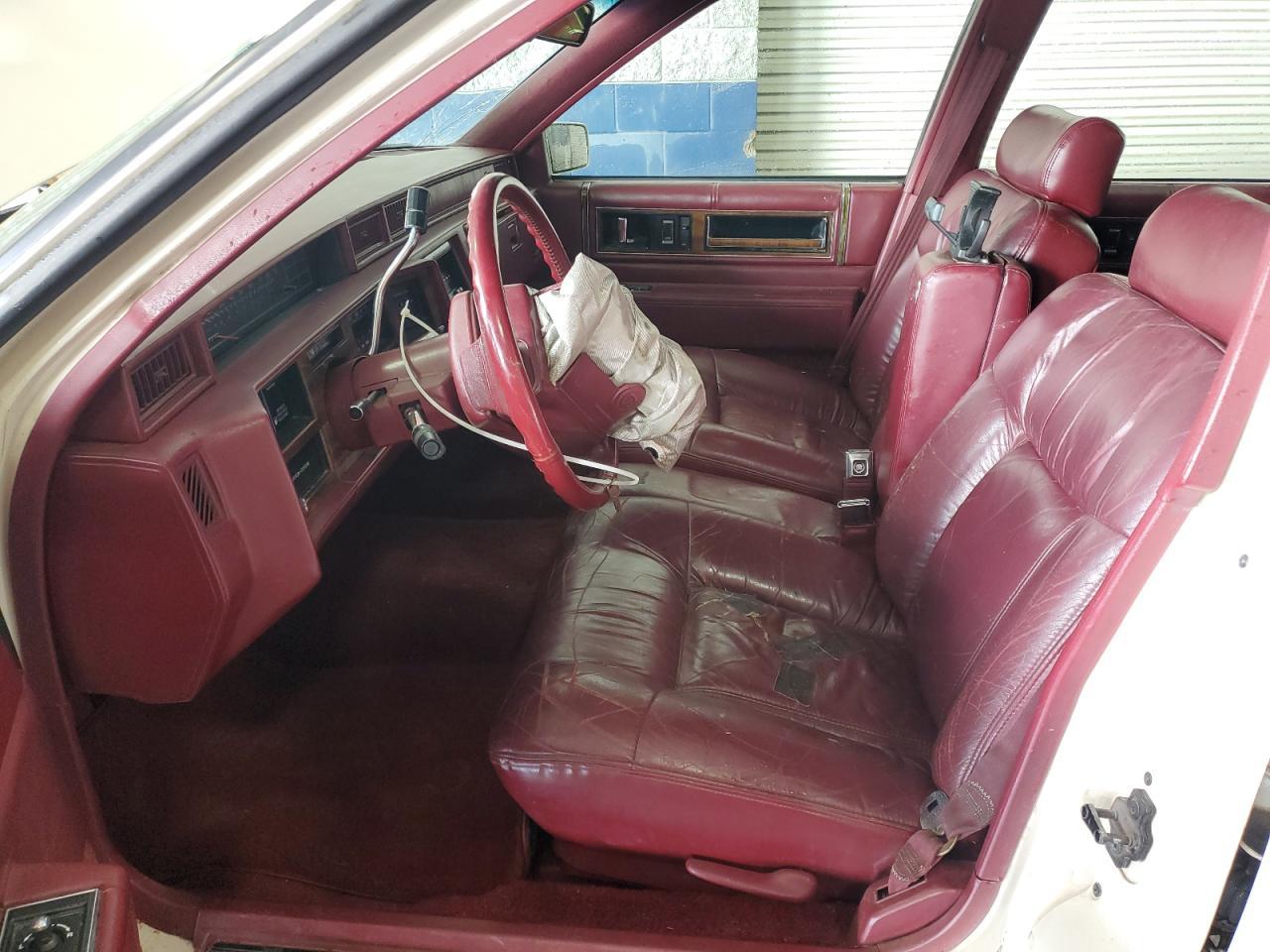 1993 CADILLAC Deville
