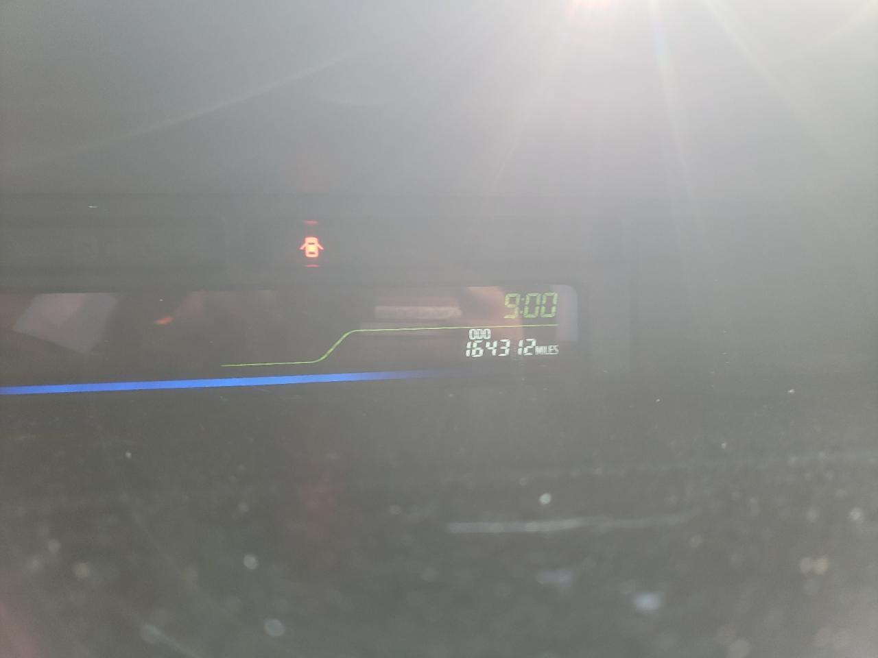 2016 TOYOTA PRIUS V