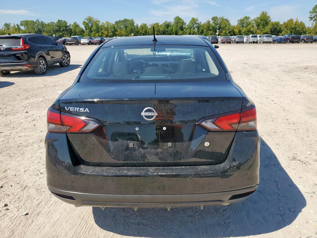 2025 NISSAN VERSA
