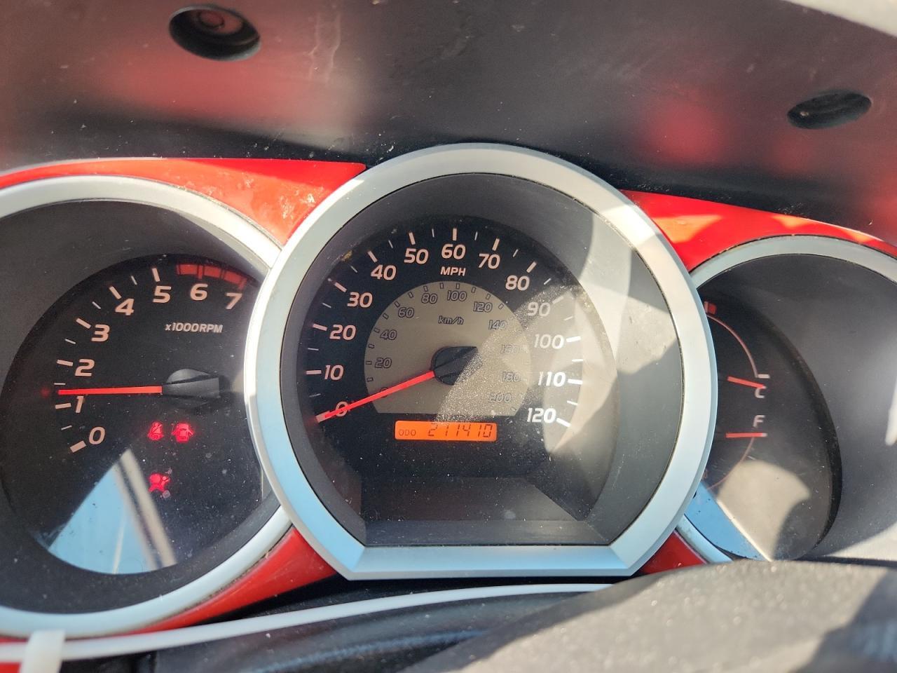 2010 TOYOTA TACOMA