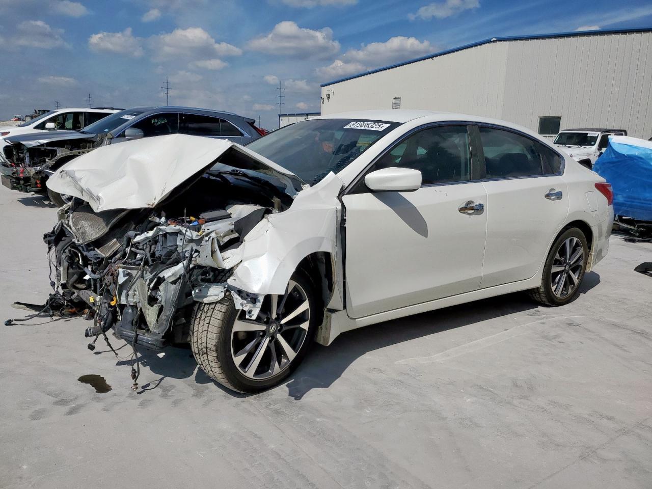 2016 NISSAN ALTIMA
