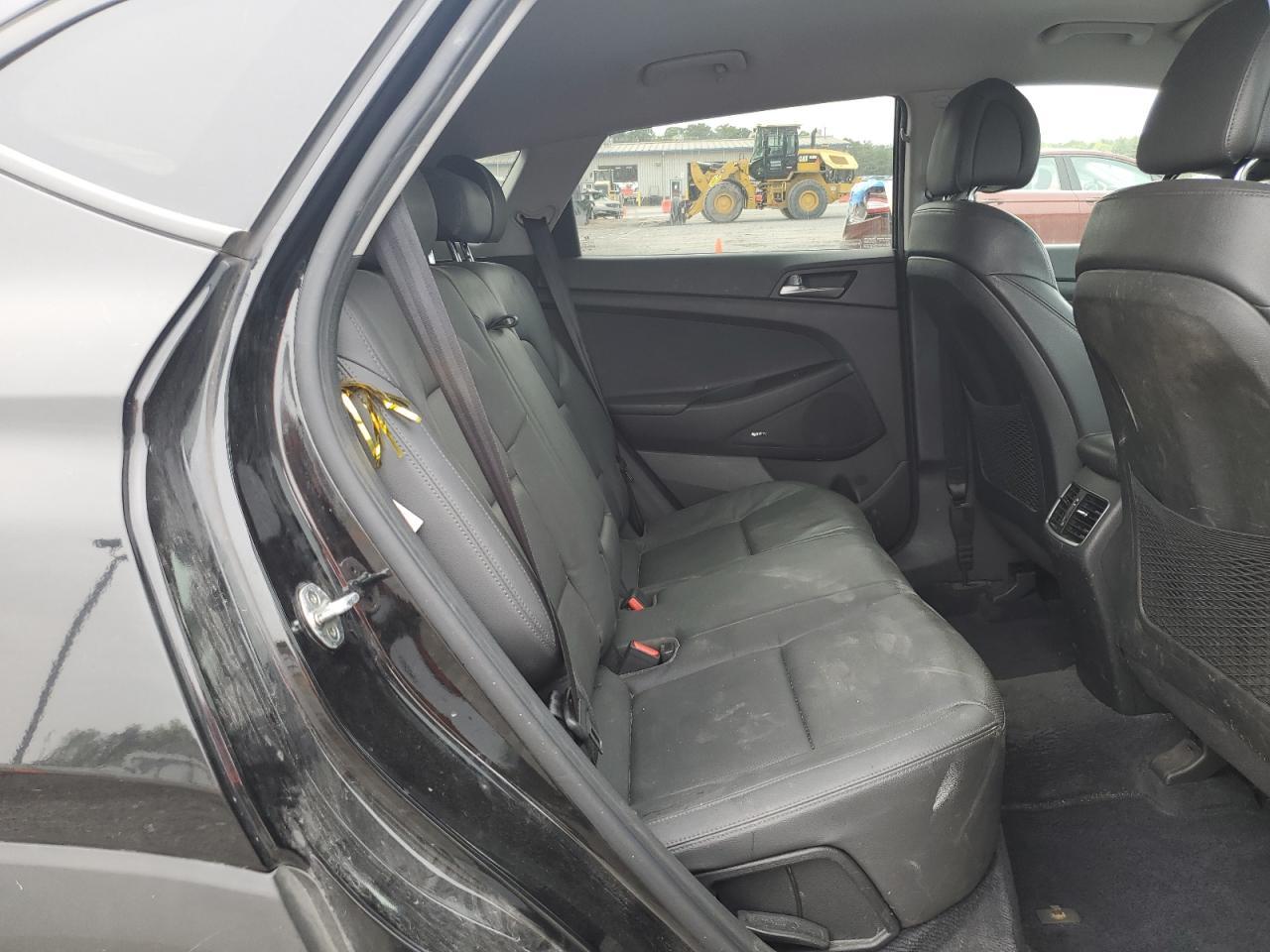 2017 HYUNDAI TUCSON
