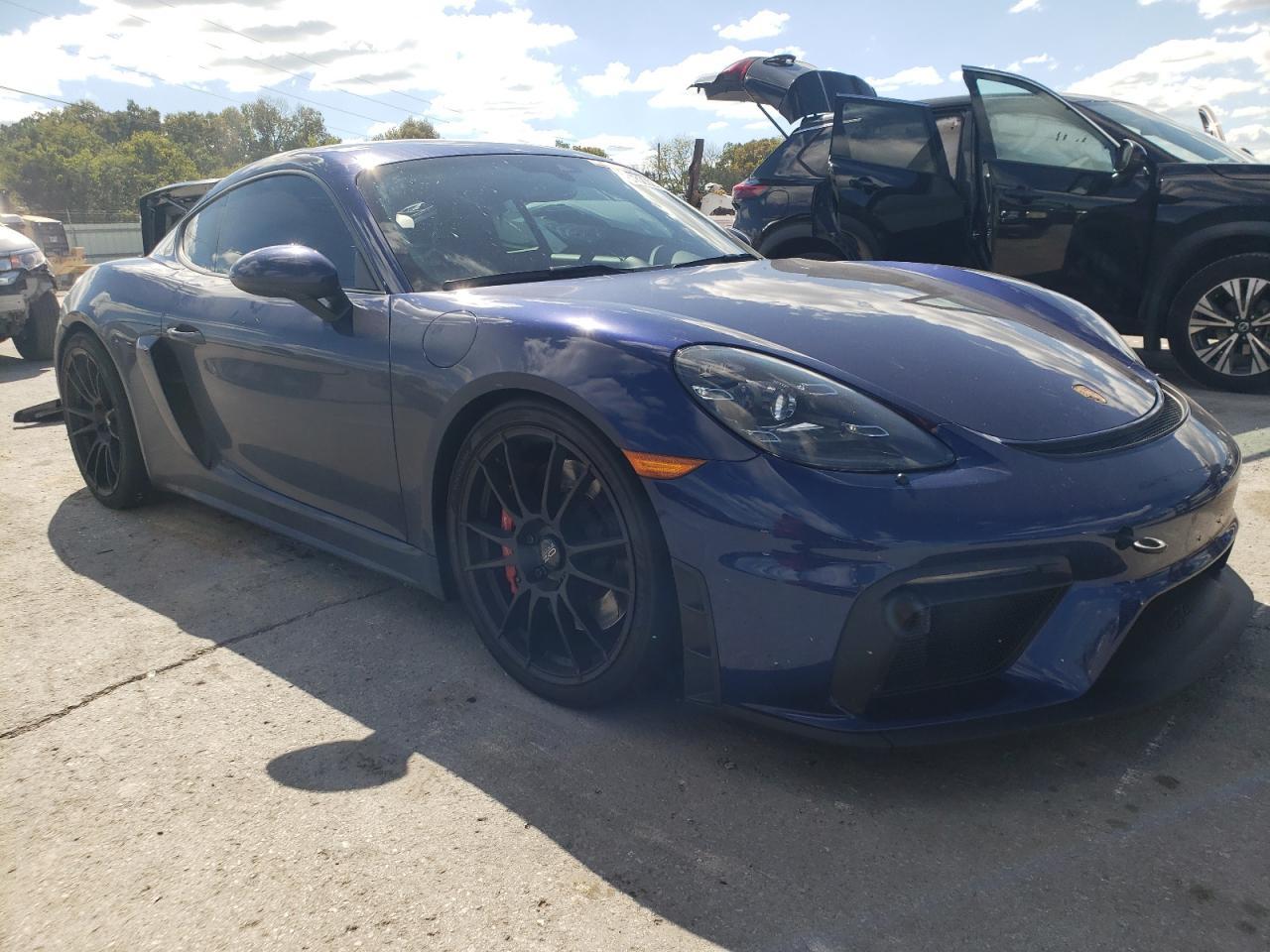 2021 PORSCHE Cayman
