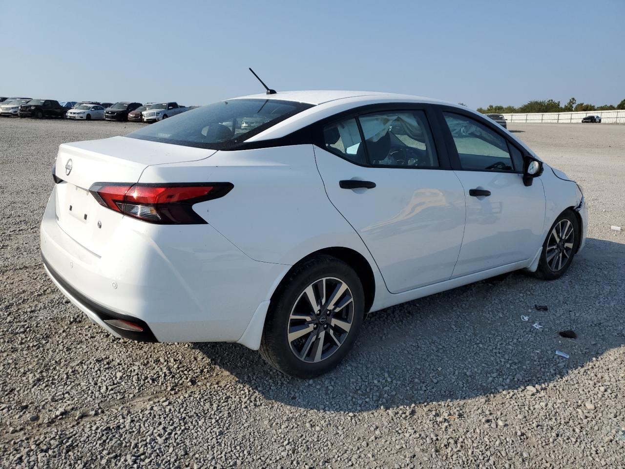 2024 NISSAN VERSA